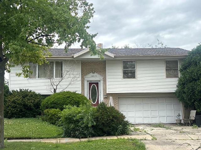 House for sale in Oak Forest, Illinois