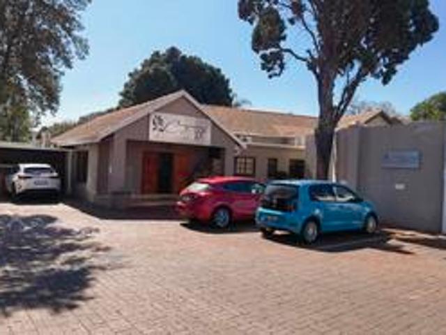 Commercial for rent in Waterkloof, Gauteng