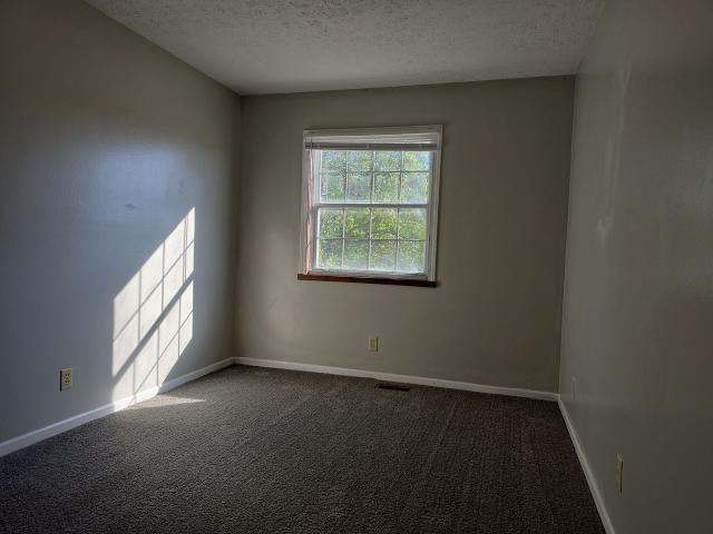 Apartment for rent in Woodburn, Allen County