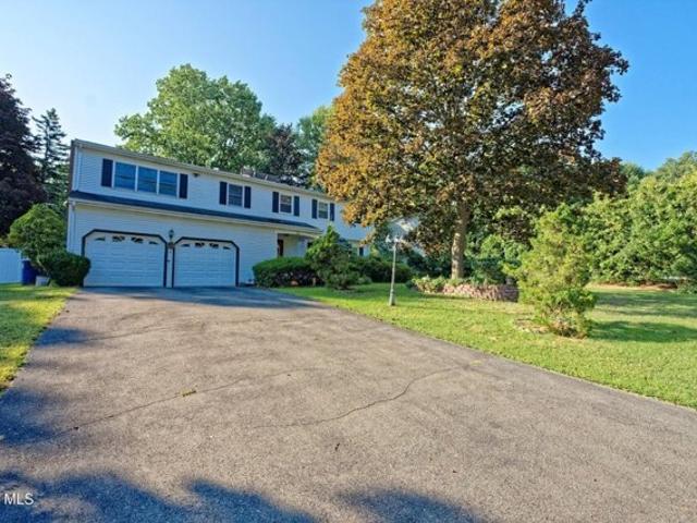 House for sale in Colonie, New York