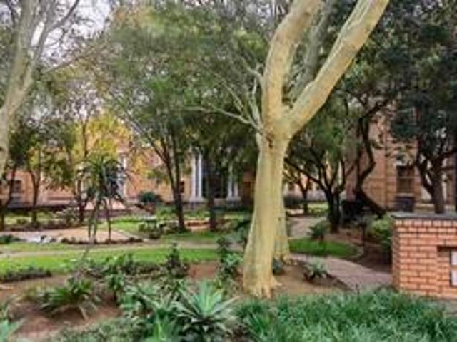Commercial for rent in Waterkloof, Gauteng