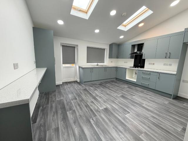 House for rent in Aldersley, Stockwell End