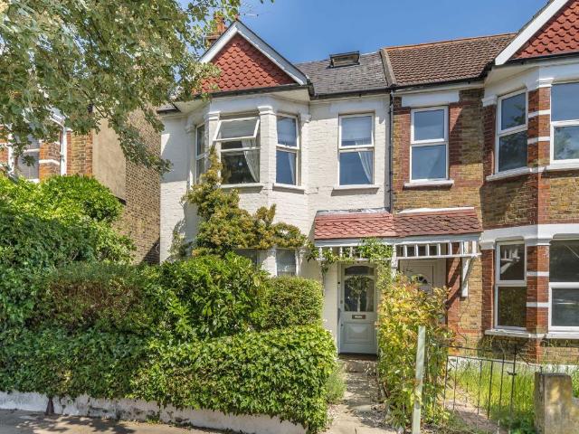 Apartment for rent in London Borough of Ealing, Hanwell