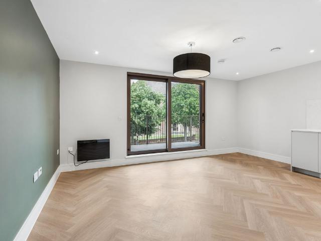 Apartment for rent in London Borough of Ealing, Greater London