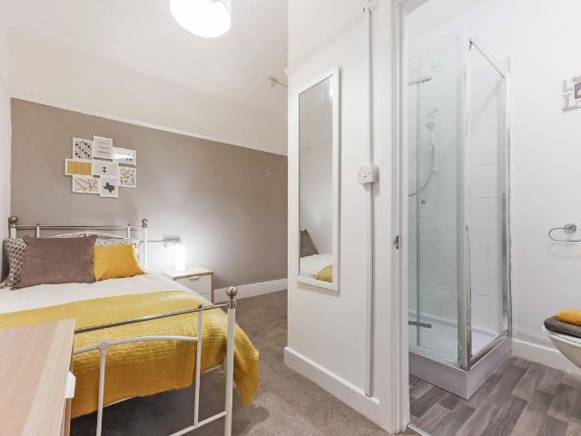 Room for rent in Kings Farm, Hamerton