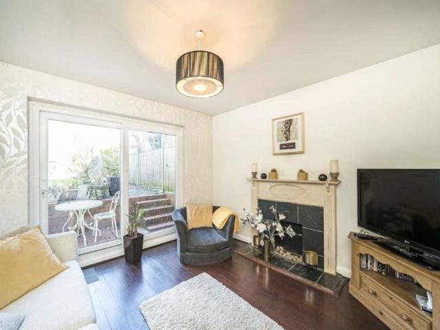 House for rent in London Borough of Ealing, Greater London