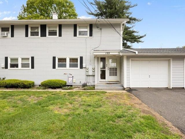Condo for sale in Hampden, Massachusetts