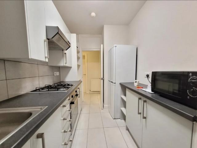 Apartment for rent in Winchmore Hill, Greater London