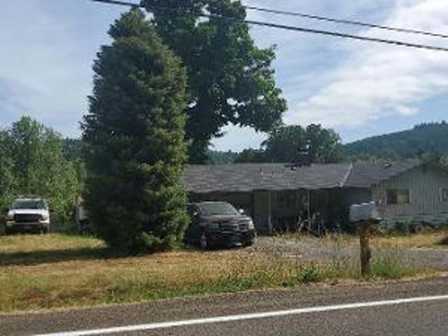 House for sale in Creswell, Oregon