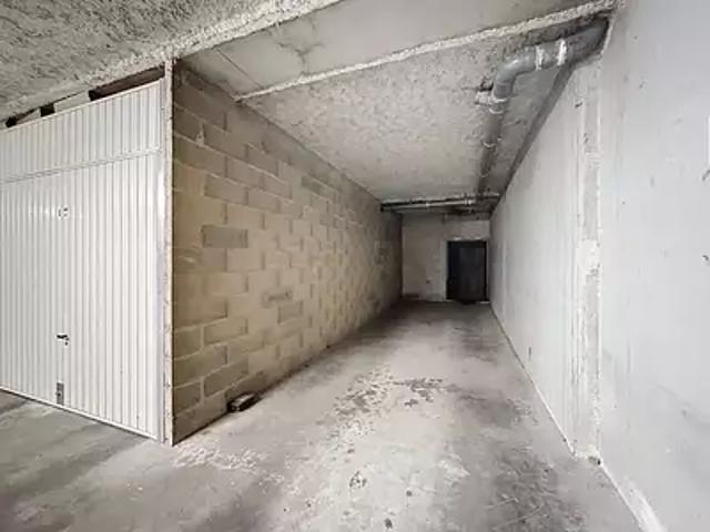 Garage vente à Lyon, Métropole de Lyon