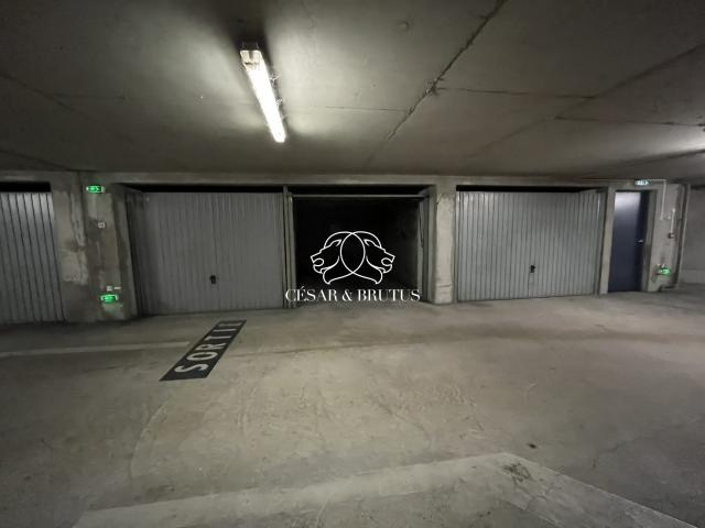Garage vente à Lyon, Métropole de Lyon
