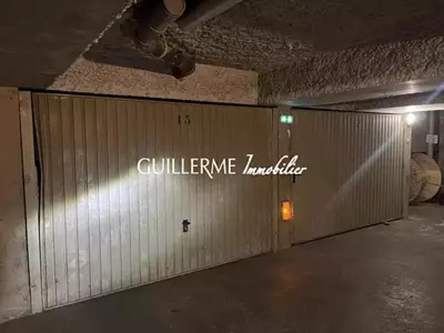 Garage vente à Lyon, Métropole de Lyon