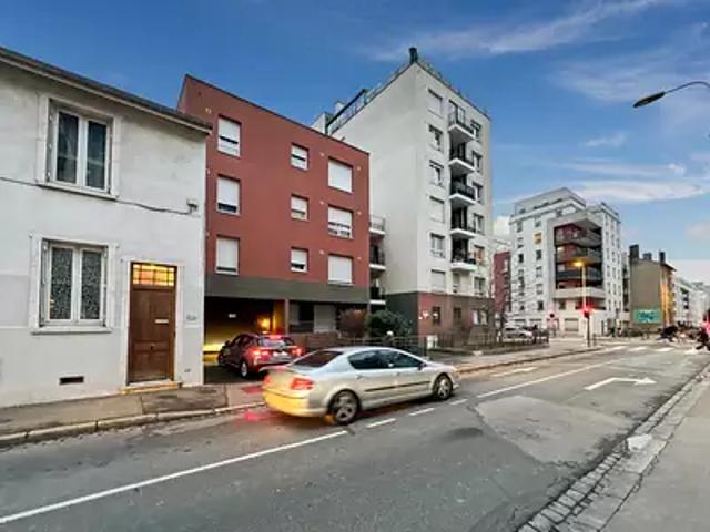 Garage vente à Lyon, Métropole de Lyon
