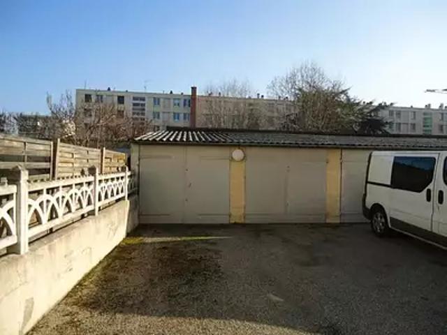 Garage location à Lyon, Métropole de Lyon