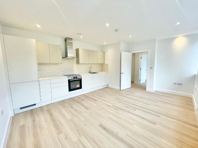 Apartment for rent in Wealdstone, Greater London