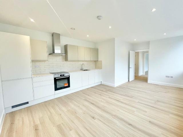 Apartment for rent in Wealdstone, Greater London