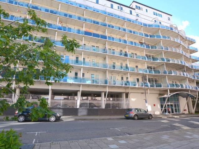 Apartment for rent in Greenhill, Greater London