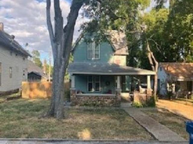 House for sale in Carthage, Missouri