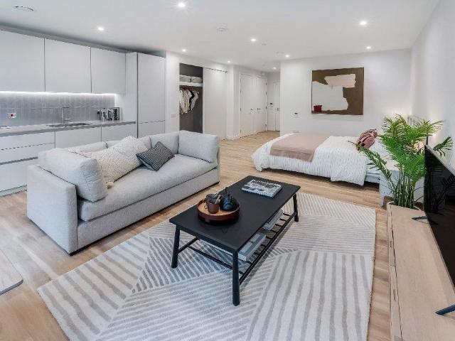 Apartment for rent in London Borough of Ealing, Greater London