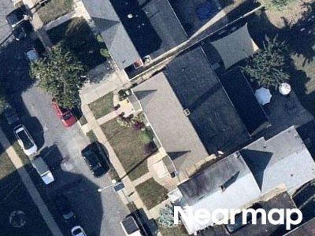 House for sale in Elizabeth, New Jersey