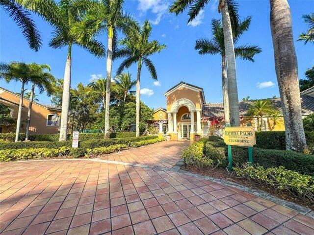 Condo for sale in Coconut Creek Condo for sale in Coconut Creek