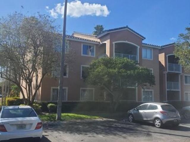 Condo for sale in Coconut Creek Condo for sale in Coconut Creek
