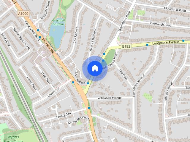 House for rent in Oakleigh Park, Greater London