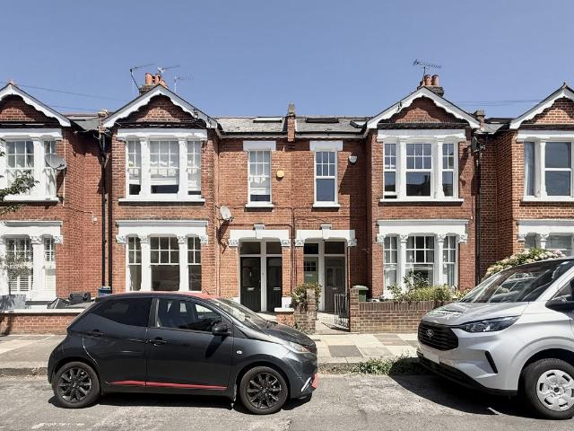 House for rent in Mortlake, Greater London
