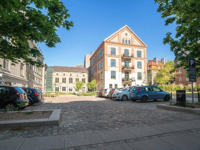 Ejendom til leje i Frederiksberg C, Brøndby