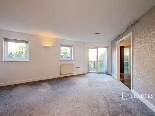 Apartment for rent in Portsea, City Of Portsmouth