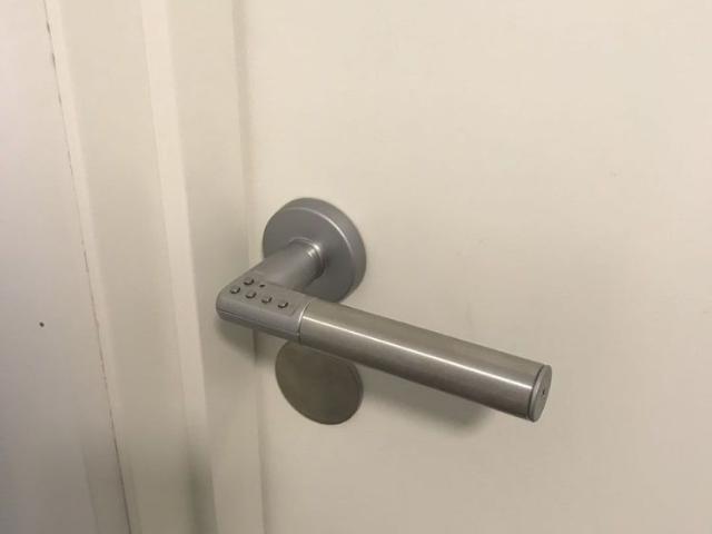 Zimmer til leje i Tranbjerg J, Århus