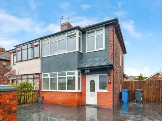 House for sale in Widnes