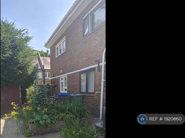 House for rent in Walworth, Greater London