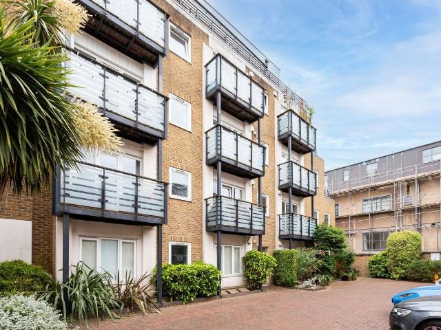 Apartment for rent in Walworth, Greater London