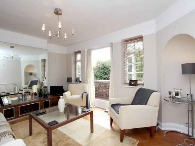 House for rent in Hampstead Garden Suburb, Greater London
