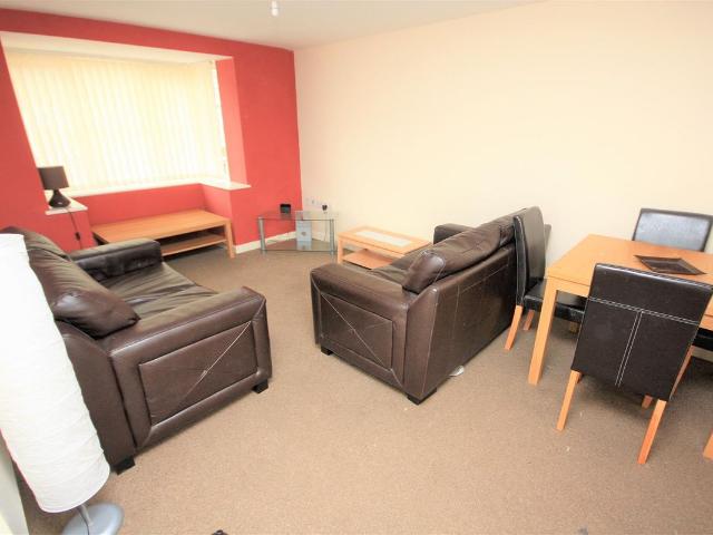 House for rent in Grove Hill, Normanby