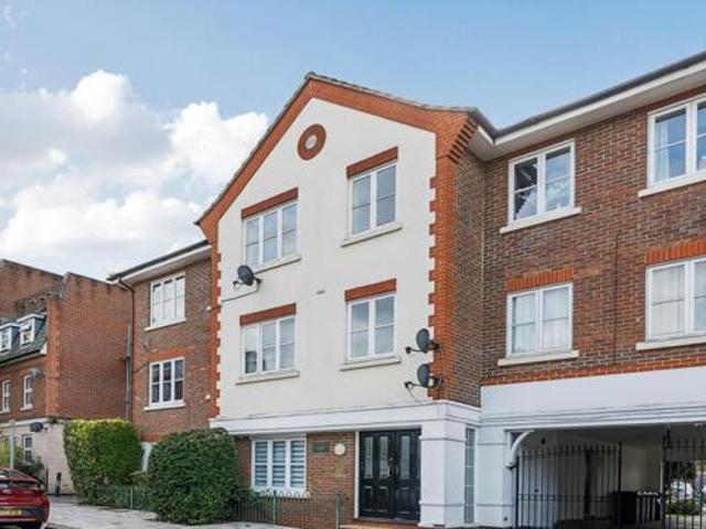 House for sale in Hertfordshire