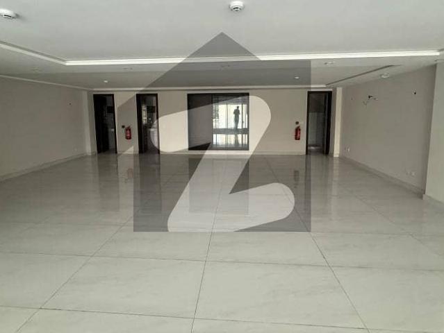 Building for sale in Lahore, Punjab