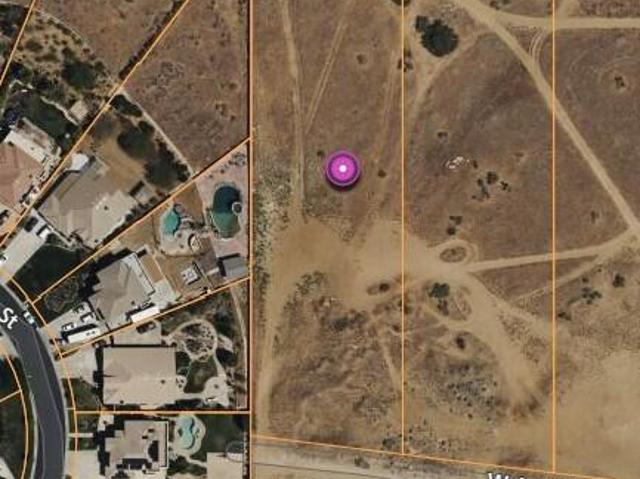 Land for sale in Lancaster, California