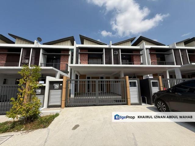 House for sale in Tanjong Sepat, Selangor