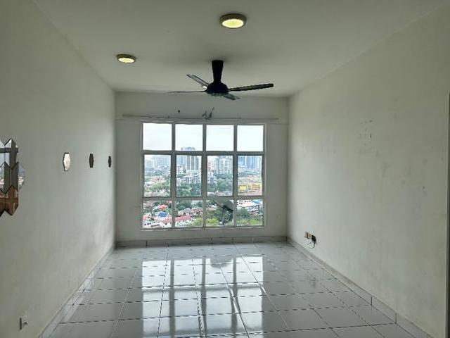 Serviced Residence for rent in Country Heights Damansara, Kuala Lumpur