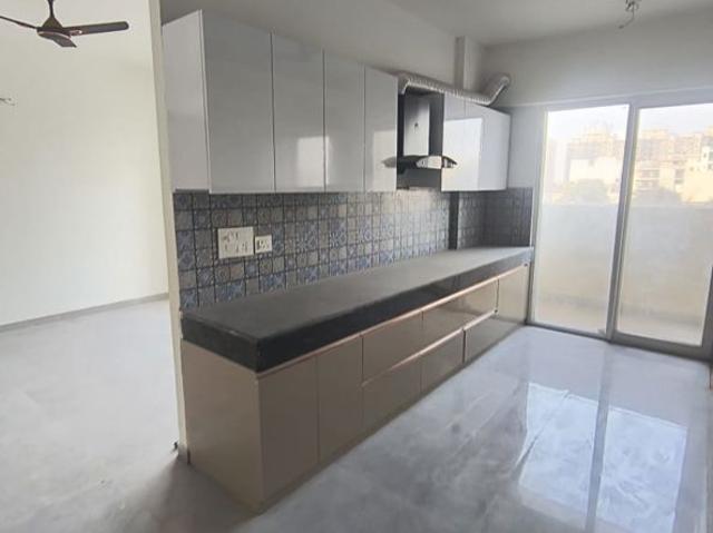Flat for rent in Hariana