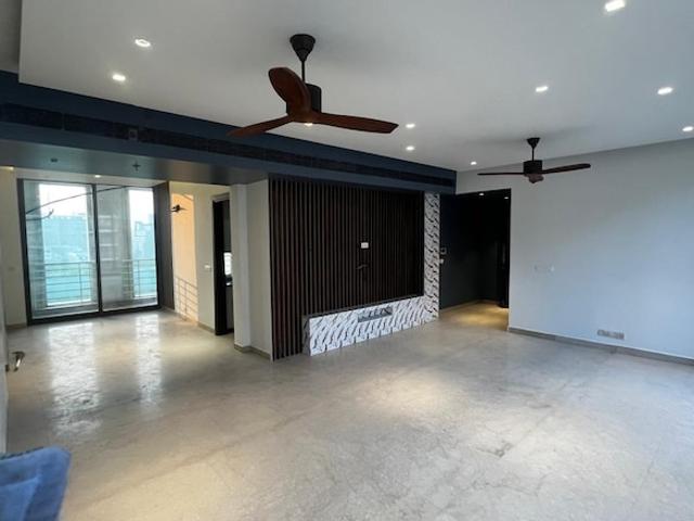 Flat for rent in Hariana