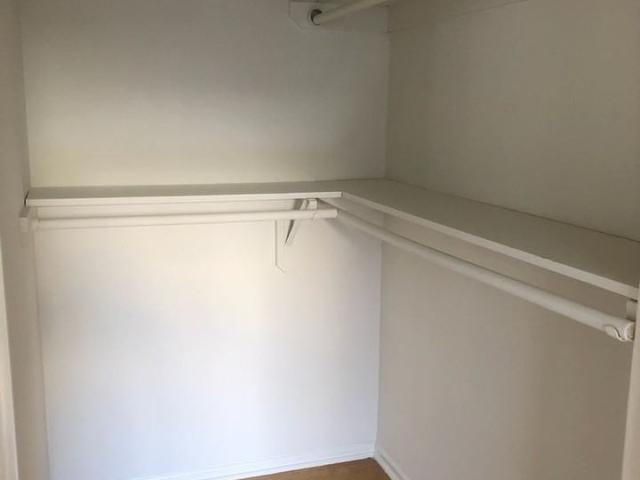 Apartment for rent in Canoga Park, California