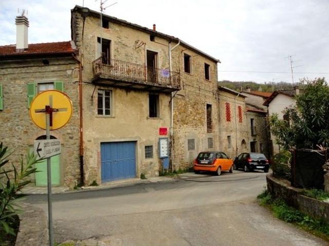 Appartamento in vendita a Unione di comuni Montana Lunigiana, Filattiera