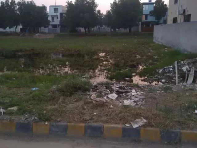 Land for sale in Gujranwala, Islamabad Capital Territory