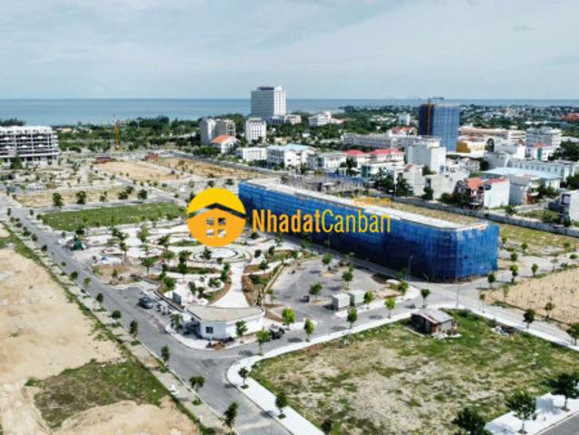 Nhà mặt phố bán