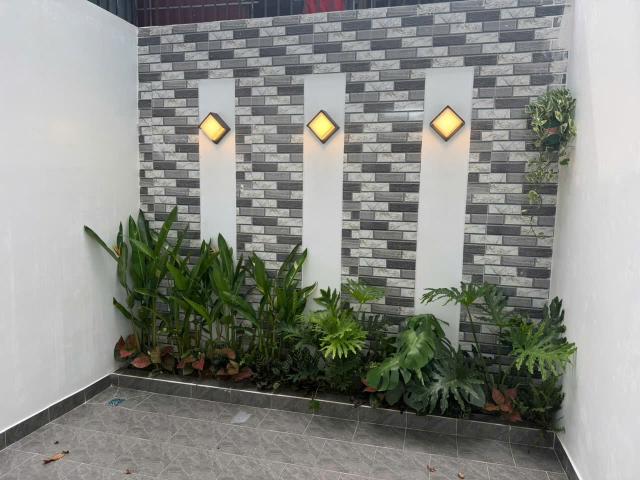 Nhà mặt phố bán