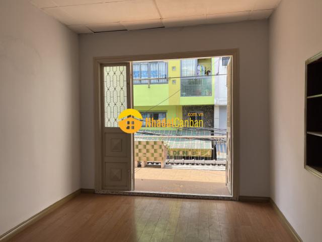 Nhà mặt phố bán
