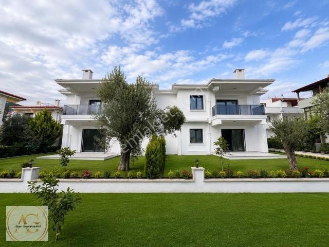 Küçükkuyu, Ayvacık içerisinde satılık mülk